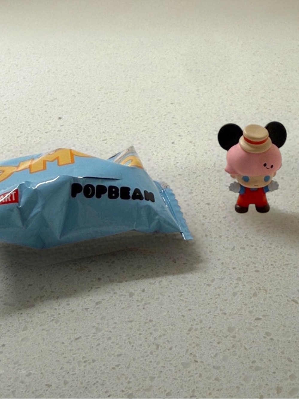 Pop Bean Dimoo World Disney Series Figurine - Mickey TV